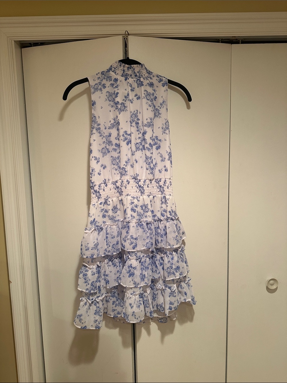 1.STATE White and Light Blue Floral Smocked Dress